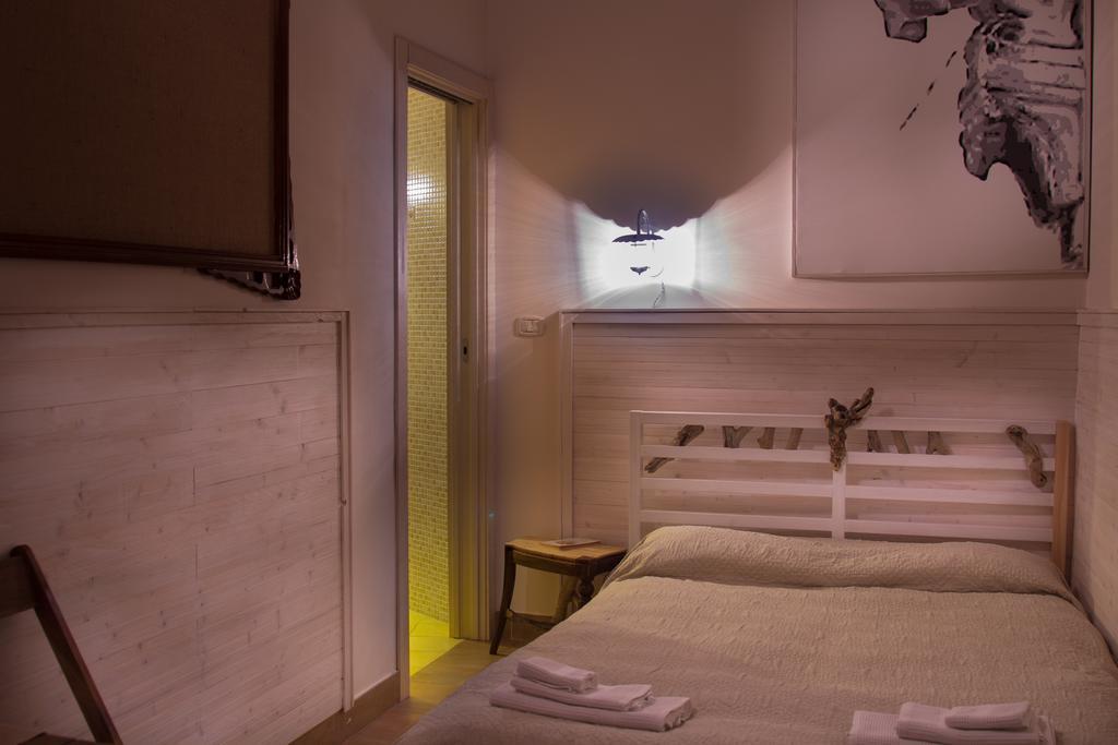 4 Camere A Trani Quarto foto